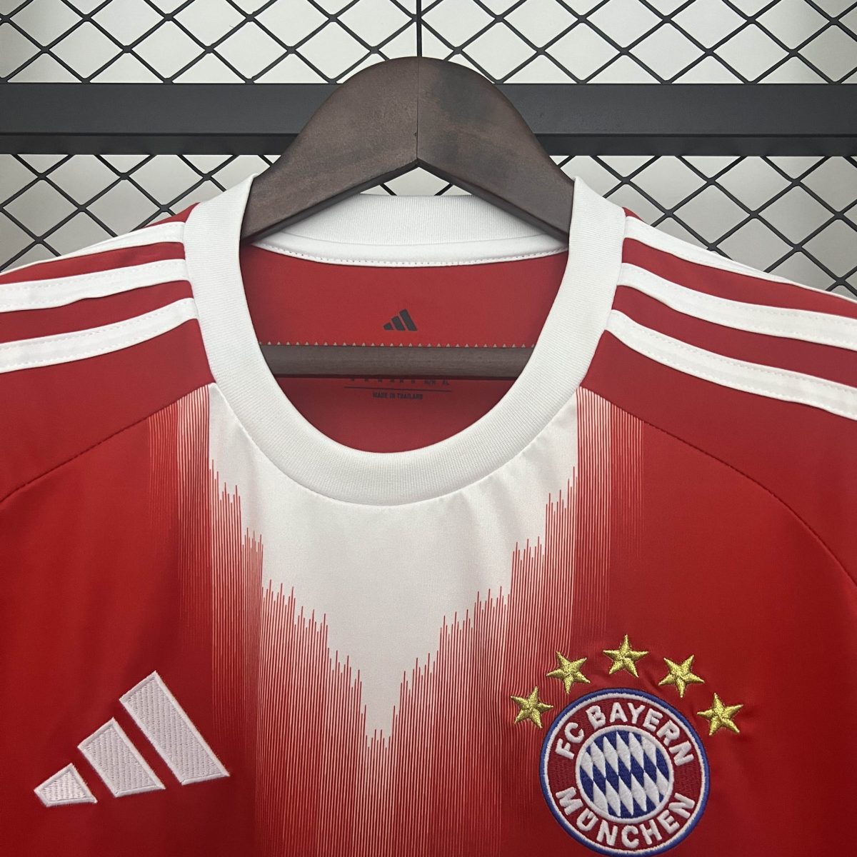 2025/2026 Bayern Munich Home Football Shirt