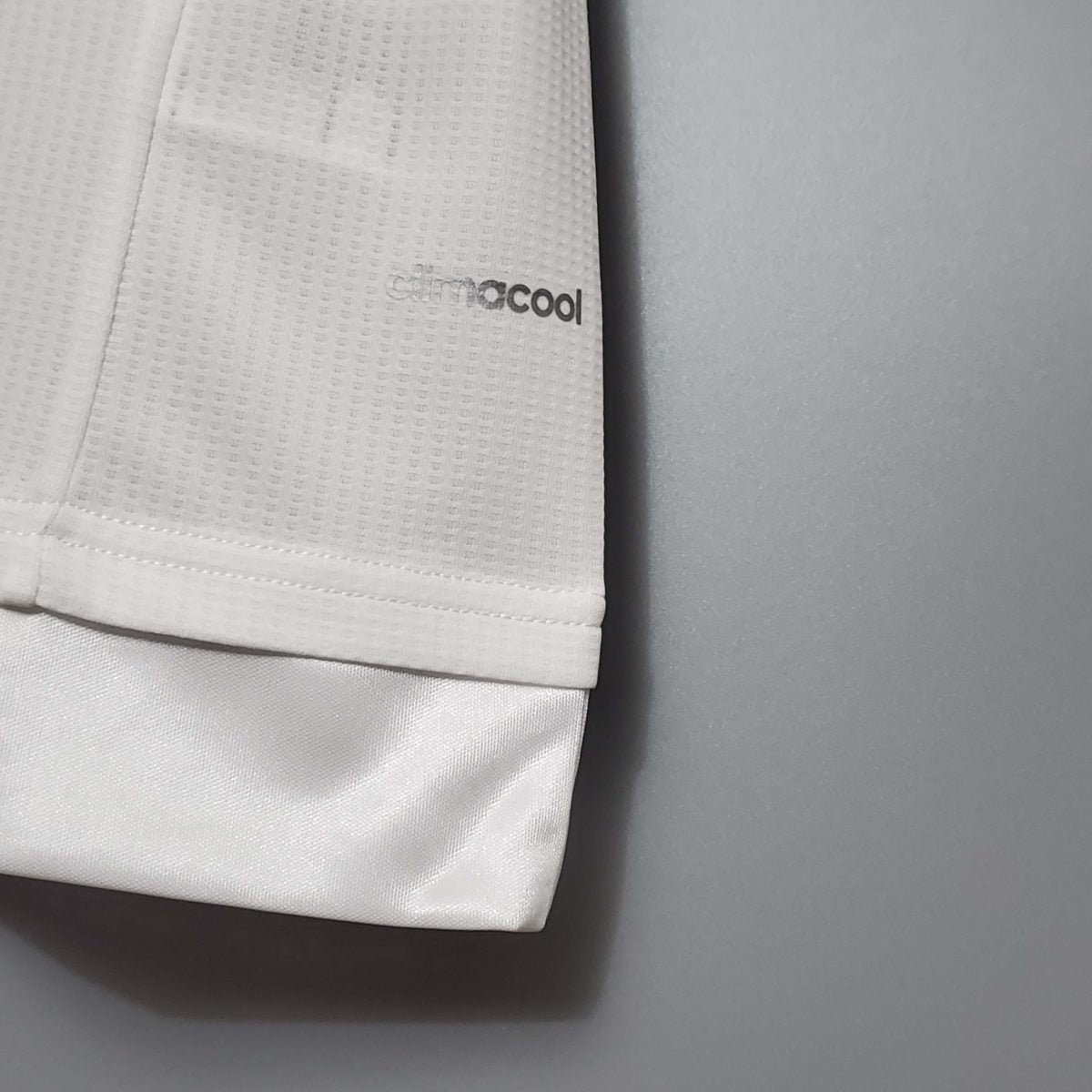 2015/2016 Real Madrid Home Football Shirt