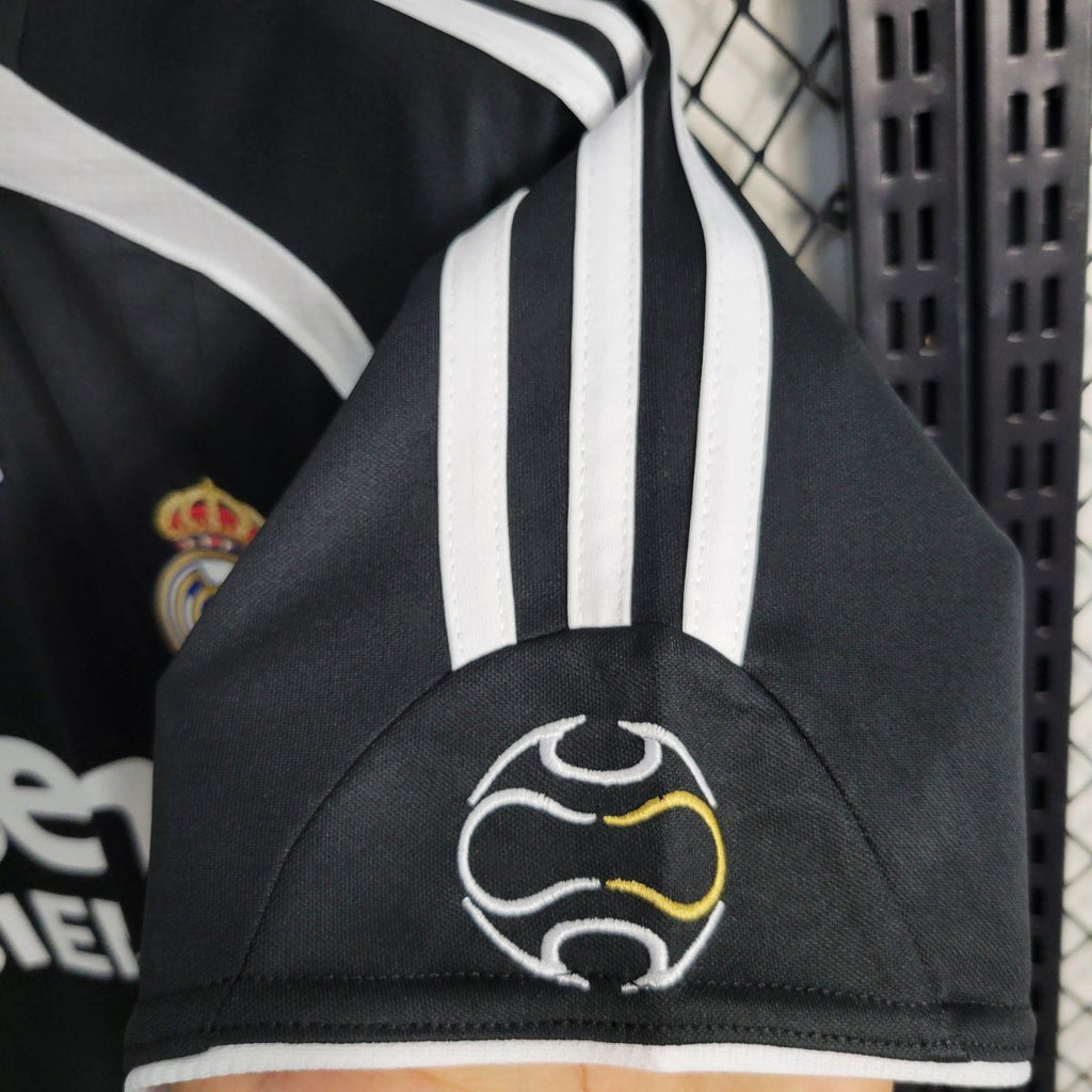 2006/2007 Real Madrid Away Football Shirt