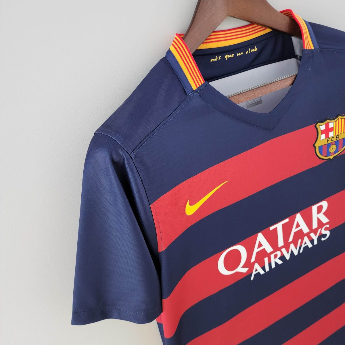 2015/2016 Retro Barcelona Football Shirt Home