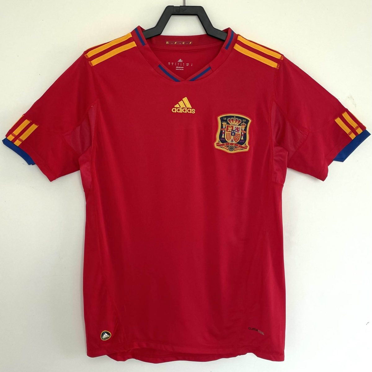 2010/2011 Spain Home Football Shirt